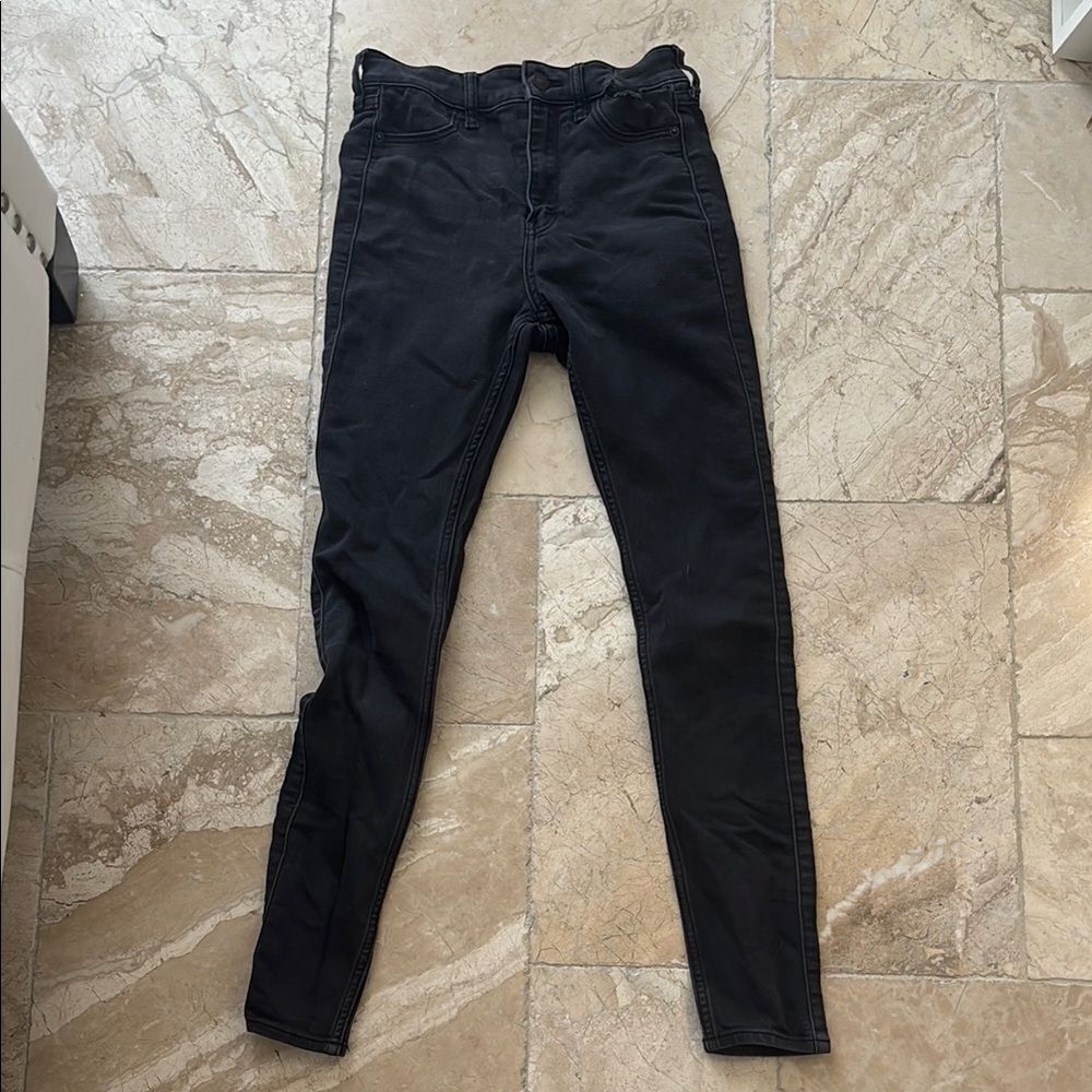 Abercrombie and Fitch Black Women's Jeans size 25 0 R